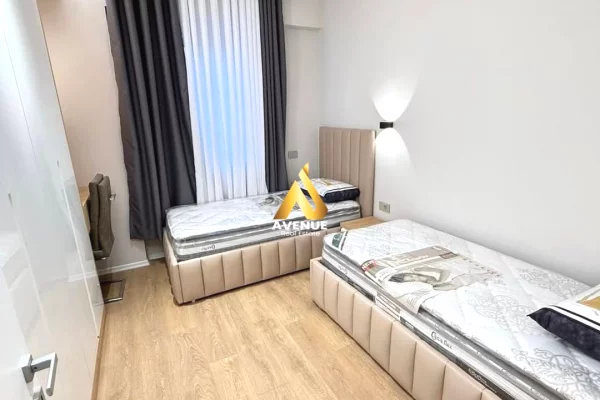 Shtepi me qera Apartament ne Tirane, 2+1, Mobilimi E mobiluar, Pagesa 1,250  Euro.