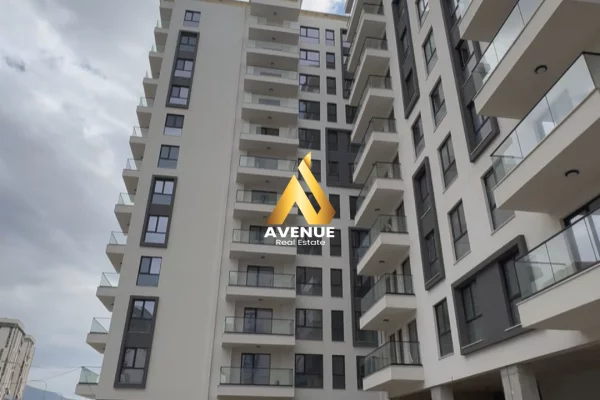 Shtepi ne shitje Apartament ne Tirane, 3+1, Mobilimi Bosh, pa mobiluar, Pagesa 227,700  Euro.