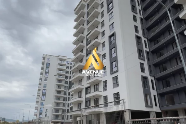 Shtepi ne shitje Apartament ne Tirane, 3+1, Mobilimi Bosh, pa mobiluar, Pagesa 227,700  Euro.