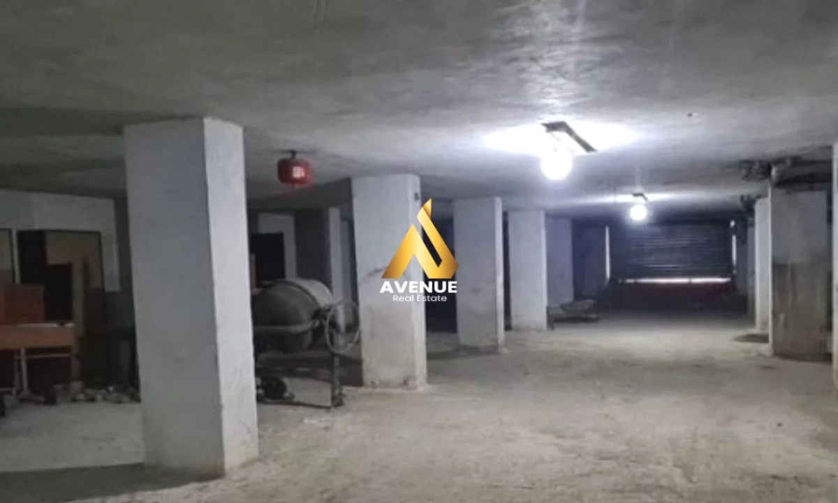 Apartment for sale in Tirana 1+1, Emty