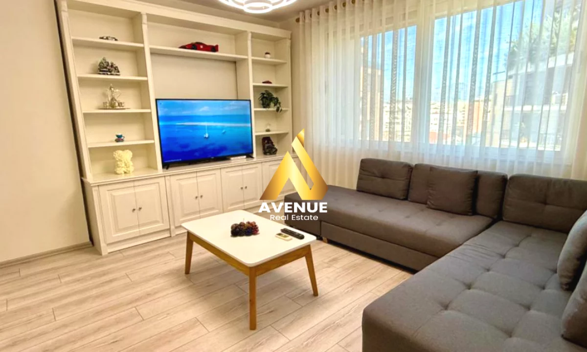 Shtepi me qera Apartament ne Tirane, 1+1, Mobilimi E mobiluar, Pagesa 900  Euro.