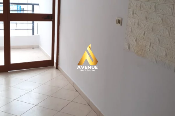 Shtepi me qera Apartament ne Tirane, 2+1, Mobilimi Bosh, pa mobiluar, Pagesa 35,000  Leke.