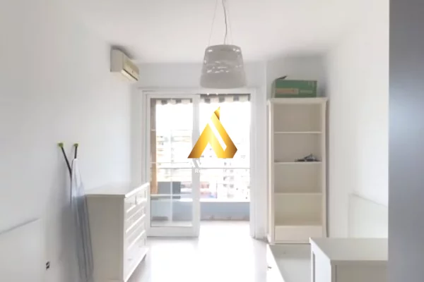 Shtepi me qera Apartament ne Tirane, 2+1, Mobilimi E mobiluar, Pagesa 80,000  Leke.