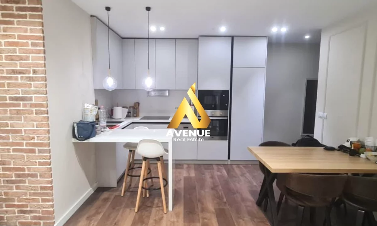 Shtepi me qera Apartament ne Tirane, 1+1, Mobilimi E mobiluar, Pagesa 45,000  Leke.