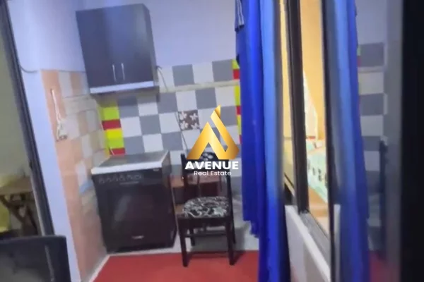 Shtepi me qera Apartament ne Tirane, 2+1, Mobilimi E mobiluar, Pagesa 45,000  Leke.