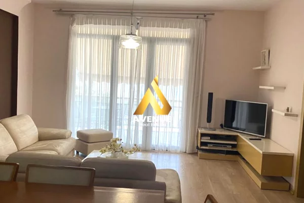 Shtepi me qera Apartament ne Tirane, 2+1, Mobilimi E mobiluar, Pagesa 700  Euro.