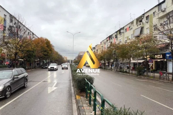 Apartment for sale in Tirana 1+1, Emty