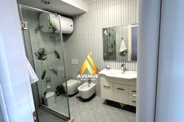 Shtepi me qera Apartament ne Tirane, 2+1, Mobilimi E mobiluar, Pagesa 1,500  Euro.