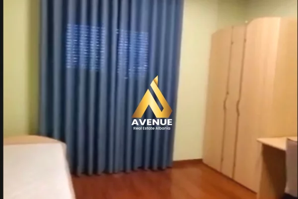 Shtepi me qera Apartament ne Tirane, 3+1, Mobilimi E mobiluar, Pagesa 1,600  Euro.