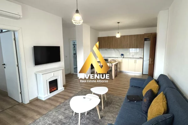 Shtepi me qera Apartament ne Tirane, 2+1, Mobilimi E mobiluar, Pagesa 500  Euro.