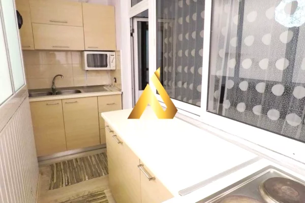 Shtepi me qera Apartament ne Tirane, 1+1, Mobilimi E mobiluar, Pagesa 50,000  Leke.