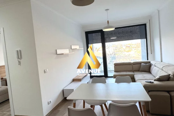 Appartamento in affitto a Tirana 1+1, Arredato