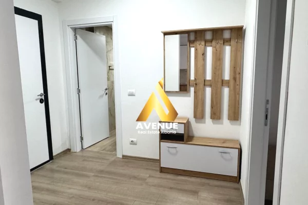 Appartamento in affitto a Tirana 1+1, Arredato