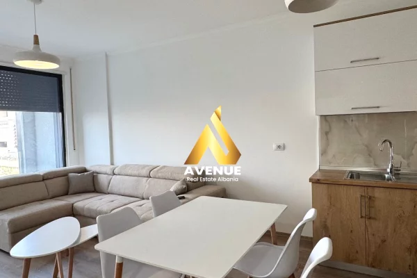 Appartamento in affitto a Tirana 1+1, Arredato