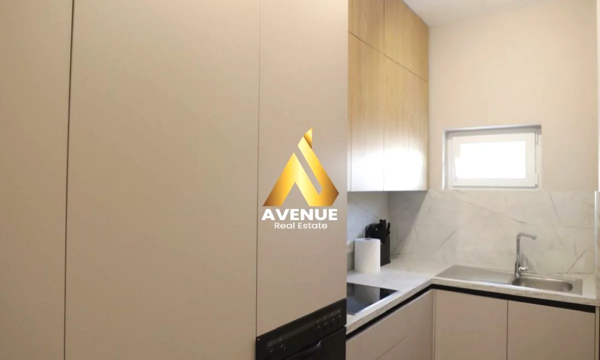 Appartamento in affitto a Tirana 2+1, Arredato