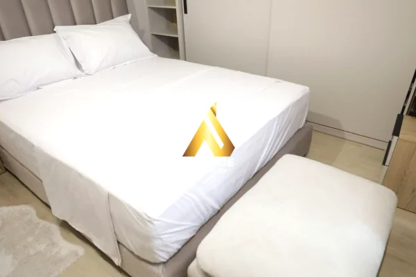 Appartamento in affitto a Tirana 2+1, Arredato