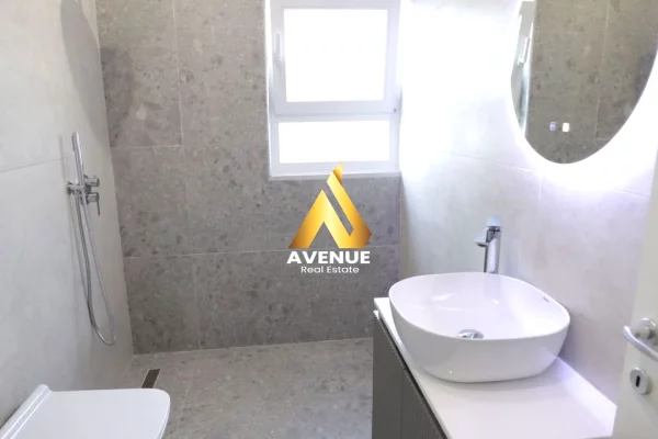 Appartamento in affitto a Tirana 2+1, Arredato