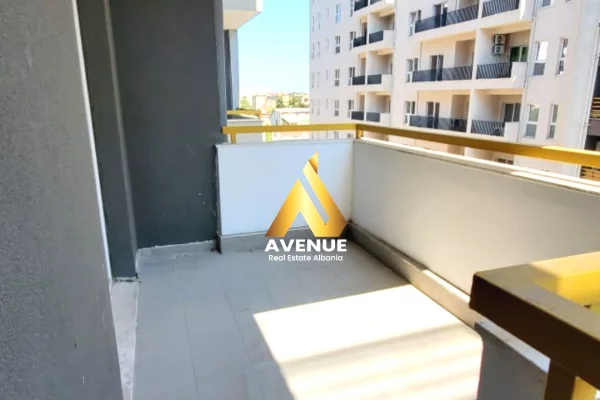 Shtepi ne shitje Apartament ne Tirane, 1+1, Mobilimi Bosh, pa mobiluar, Pagesa 136,000  Euro.