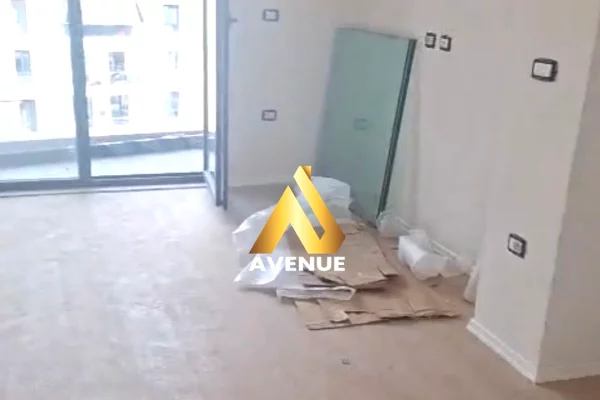 Apartment for sale in Tirana 2+1, Emty