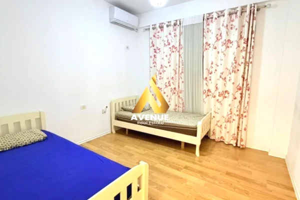 Shtepi me qera Apartament ne Tirane, 2+1, Mobilimi E mobiluar, Pagesa 600  Euro.