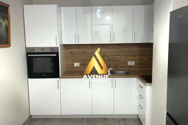 Appartamento in affitto a Tirana 1+1, Arredato