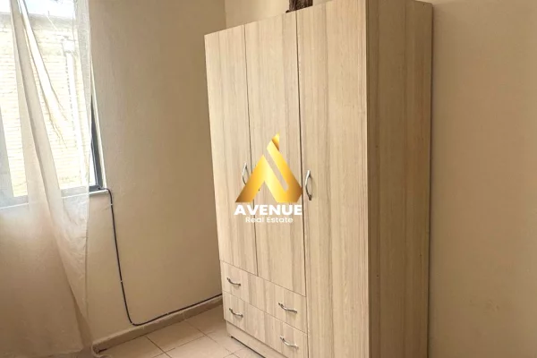 Shtepi me qera Apartament ne Tirane, 2+1, Mobilimi E mobiluar, Pagesa 55,000  Leke.