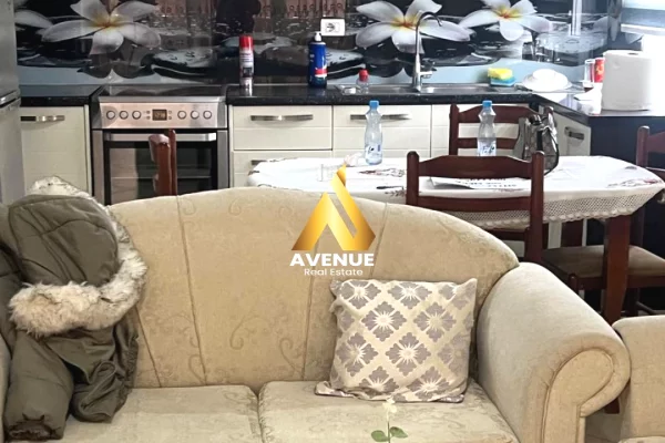 Shtepi me qera Apartament ne Tirane, 1+1, Mobilimi E mobiluar, Pagesa 450  Euro.