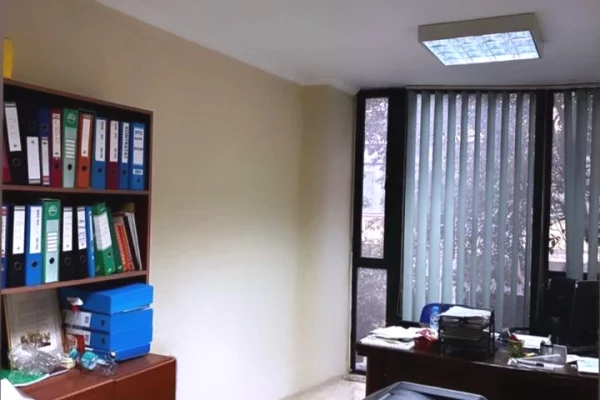 ZYRË ME QIRA – 21 DHJETORI TIRANE