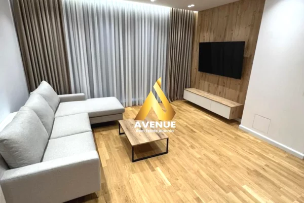 Shtepi me qera Vila Luksoze ne Tirane, 2+1, Mobilimi E mobiluar, Pagesa 3,300  Euro.