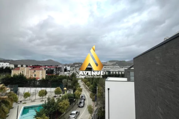 Shtepi me qera Vila Luksoze ne Tirane, 2+1, Mobilimi E mobiluar, Pagesa 3,300  Euro.