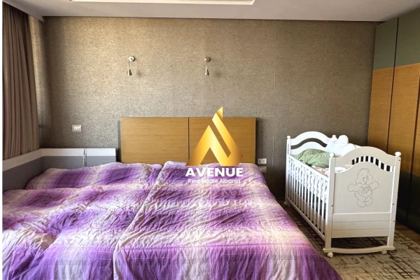 Shtepi ne shitje Apartament ne Tirane, 2+1, Mobilimi E mobiluar, Pagesa 370,000  Euro.
