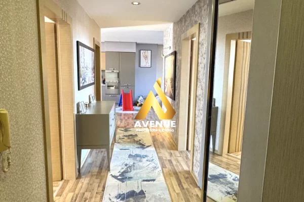 Shtepi ne shitje Apartament ne Tirane, 2+1, Mobilimi E mobiluar, Pagesa 370,000  Euro.