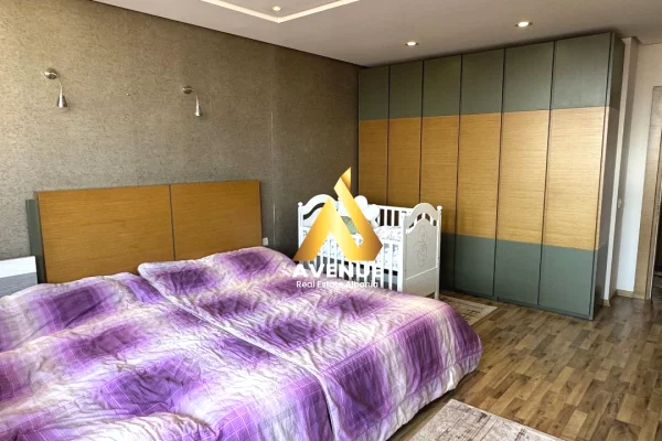 Shtepi ne shitje Apartament ne Tirane, 2+1, Mobilimi E mobiluar, Pagesa 370,000  Euro.