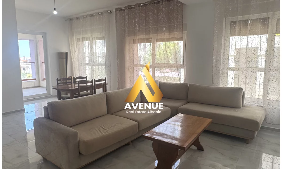 Shtepi me qera Apartament ne Tirane, 2+1, Mobilimi Pjeserisht e mobiluar, Pagesa 45,000  Leke.