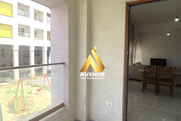 Shtepi me qera Apartament ne Tirane, 2+1, Mobilimi Pjeserisht e mobiluar, Pagesa 45,000  Leke.