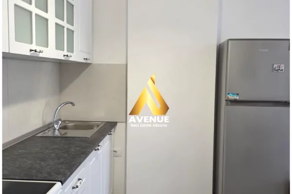 Shtepi me qera Apartament ne Tirane, 1+1, Mobilimi E mobiluar, Pagesa 60,000  Leke.