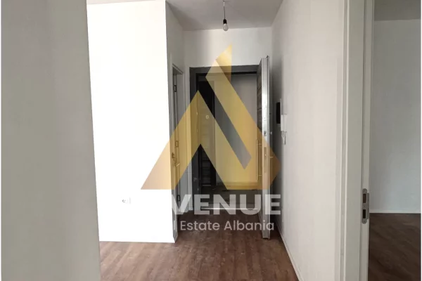 Apartment for sale in Tirana 2+1, Emty