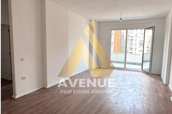 Apartment for sale in Tirana 2+1, Emty