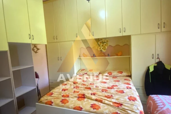 Shtepi me qera Apartament ne Tirane, 1+1, Mobilimi E mobiluar, Pagesa 50,000  Leke.