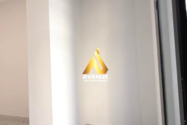JEPET ME QERA AMBIENT BIZNESI, RRUGA MINE PEZA, TIRANE 