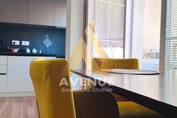 Shtepi ne shitje Apartament ne Tirane, 1+1, Mobilimi E mobiluar, Pagesa 14,500,000  Leke.