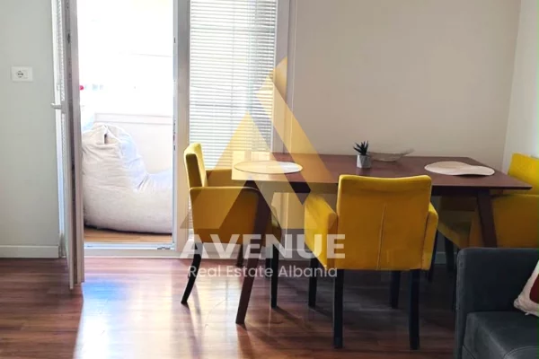 Shtepi ne shitje Apartament ne Tirane, 1+1, Mobilimi E mobiluar, Pagesa 14,500,000  Leke.