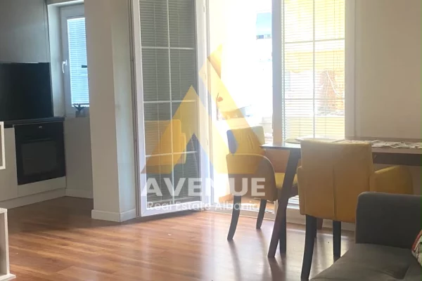 Shtepi ne shitje Apartament ne Tirane, 1+1, Mobilimi E mobiluar, Pagesa 14,500,000  Leke.