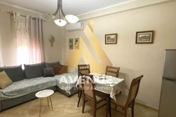 Shtepi me qera Apartament ne Tirane, 1+1, Mobilimi E mobiluar, Pagesa 55,000  Leke.