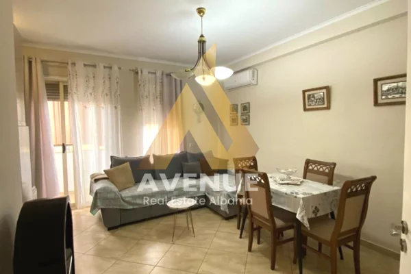 Shtepi me qera Apartament ne Tirane, 1+1, Mobilimi E mobiluar, Pagesa 55,000  Leke.