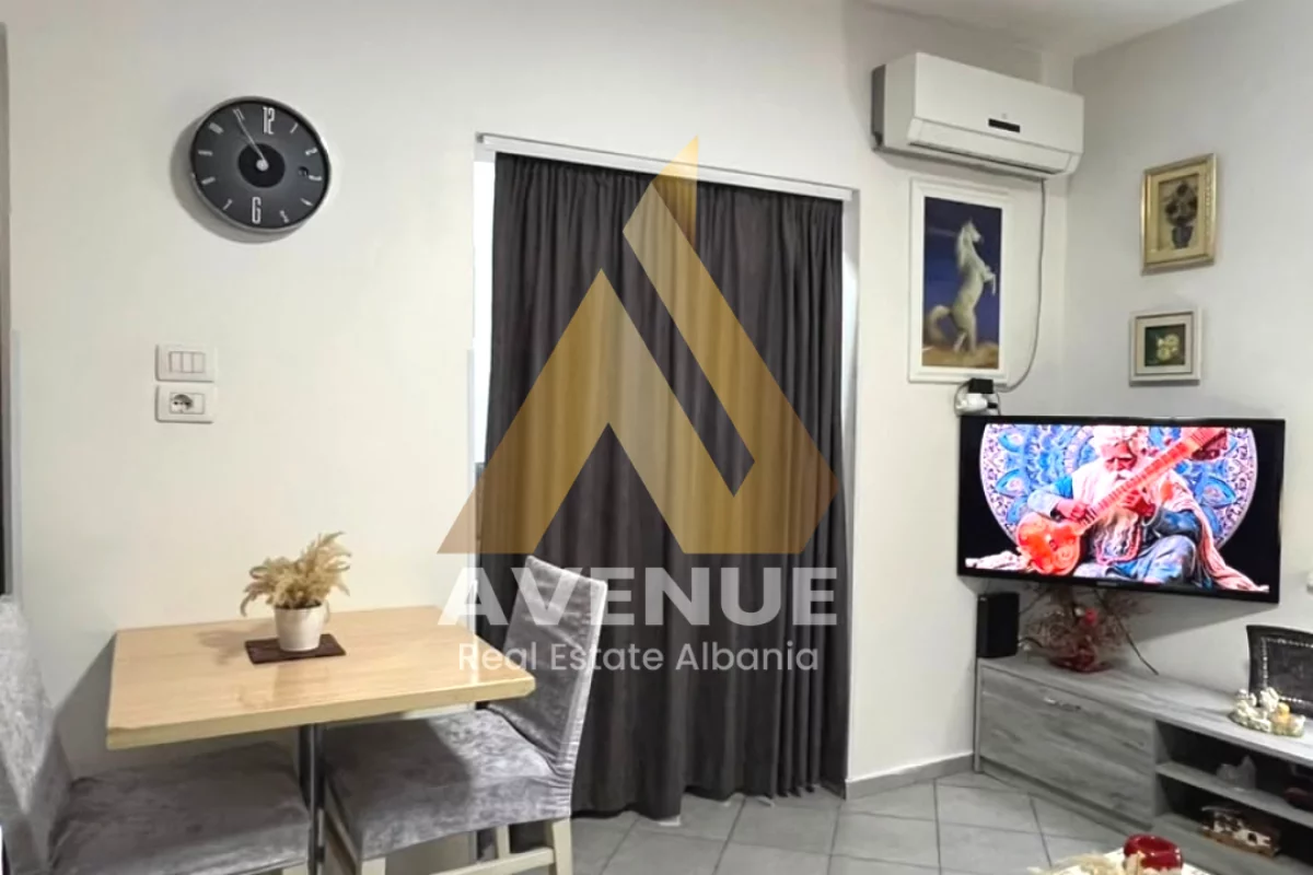 Shtepi me qera Apartament ne Tirane, 1+1, Mobilimi E mobiluar, Pagesa 60,000  Leke.