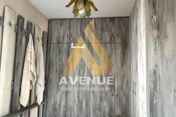 Shtepi me qera Apartament ne Tirane, 1+1, Mobilimi E mobiluar, Pagesa 60,000  Leke.