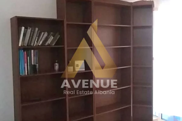 Shtepi me qera Apartament ne Tirane, 1+1, Mobilimi E mobiluar, Pagesa 50,000  Leke.
