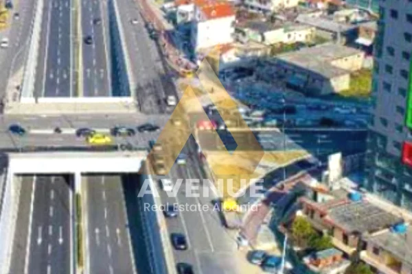 Shtepi me qera 2+1 ne Tirane - 60,000 Leke