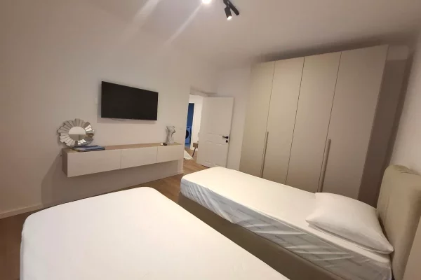 Shtepi me qera Apartament ne Tirane, 1+1, Mobilimi E mobiluar, Pagesa 58,000  Leke.